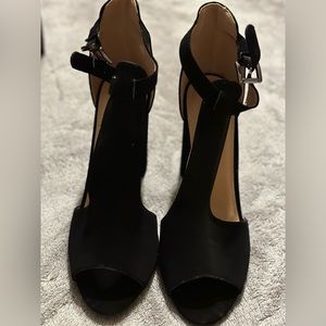 Ollio size 10, women’s black chunky heel